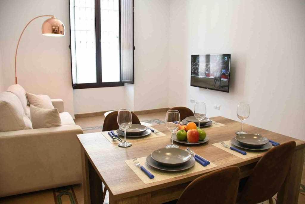 X C Apartamentos Morales & Arnal Ronda Exterior photo